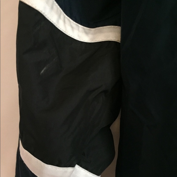 🛑SOLD🛑 black and blue vintage Nike logo  jacket - Picture 7 of 8